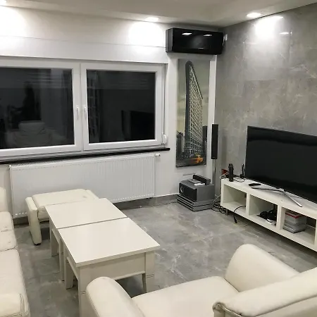 Hadziomerovic Apartments Appartamento
